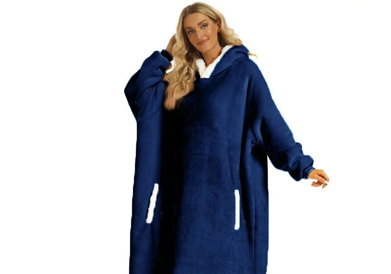 Winter Hooded Blanket with Pockets – Ultimate Home Comfort