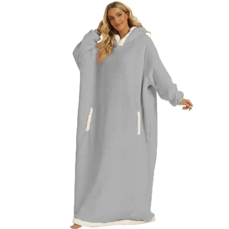 Winter Hooded Blanket with Pockets – Ultimate Home Comfort