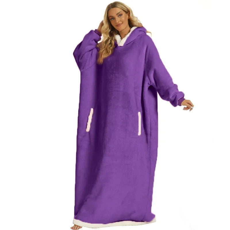 Winter Hooded Blanket with Pockets – Ultimate Home Comfort
